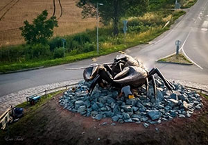 Největší ukovaný RAK na světě hlídá RAKVICE